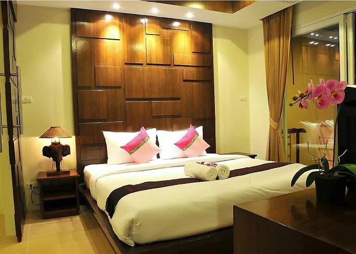 Boonjumnong Modern Apartment