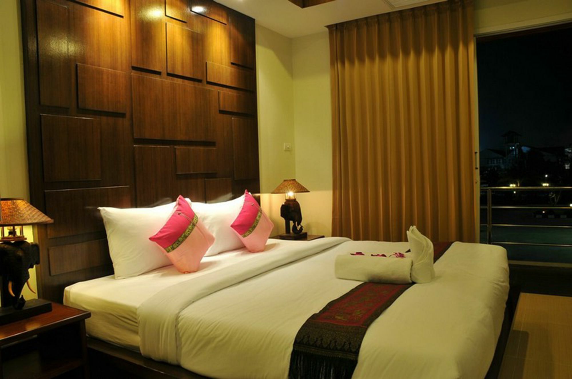 Boonjumnong Modern Chaweng (Koh Samui)